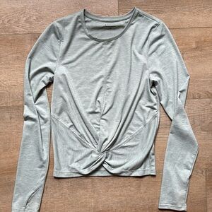 Athleta Essence Twist Front Top Cropped Long Sleeves Light Green Size XS